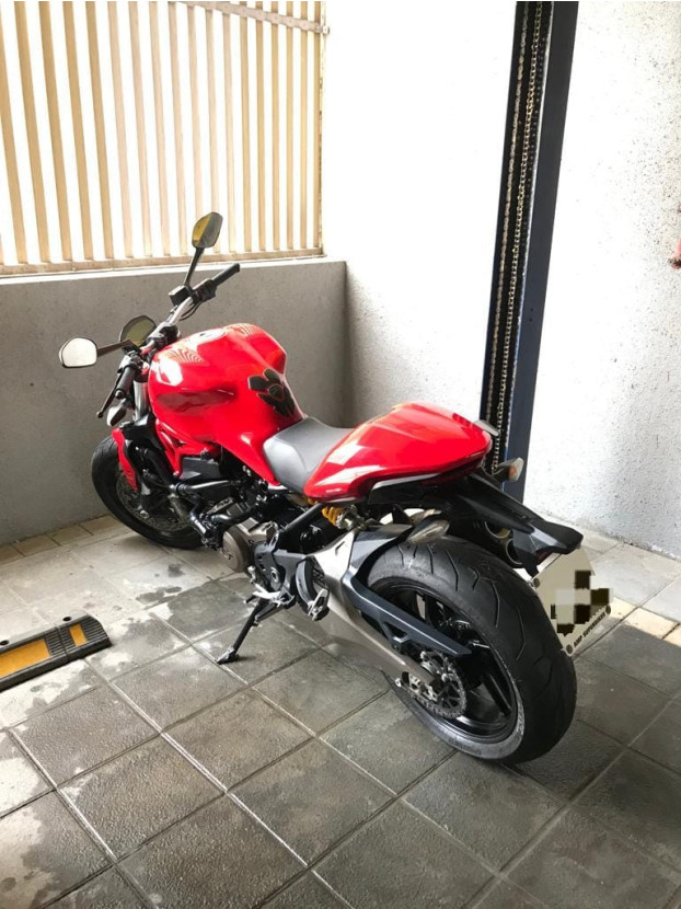 Ducati Monster 821