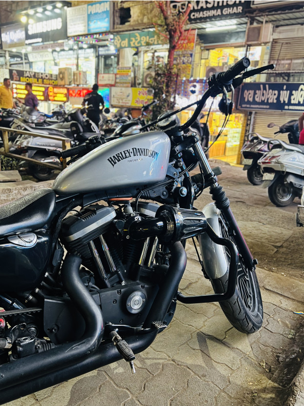 Harley-Davidson Iron 883