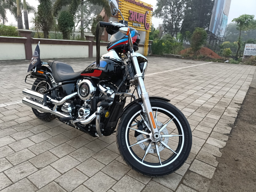 Harley-Davidson Softail Low rider