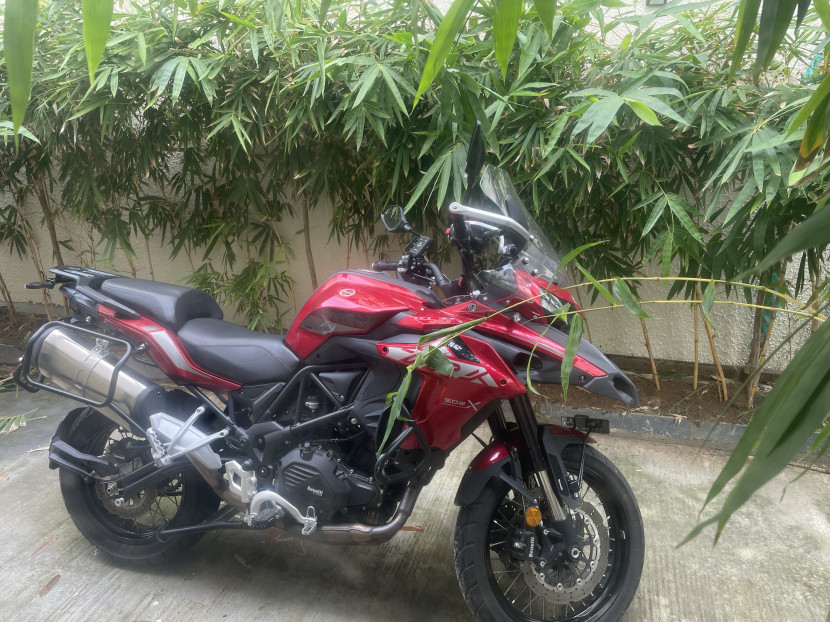 Benelli TRK 502X